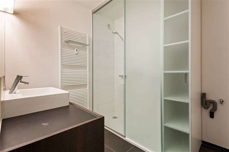 Appartement à NANTERRE