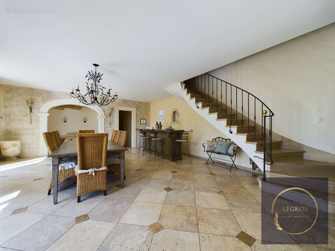 Maison à PLAN-D'ORGON