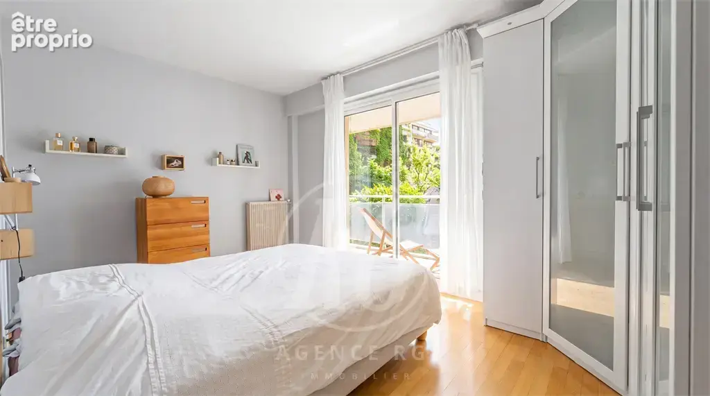 Appartement familial de 107 m² : un havre de lumière et de fraîcheur avec terrasse - photo 7