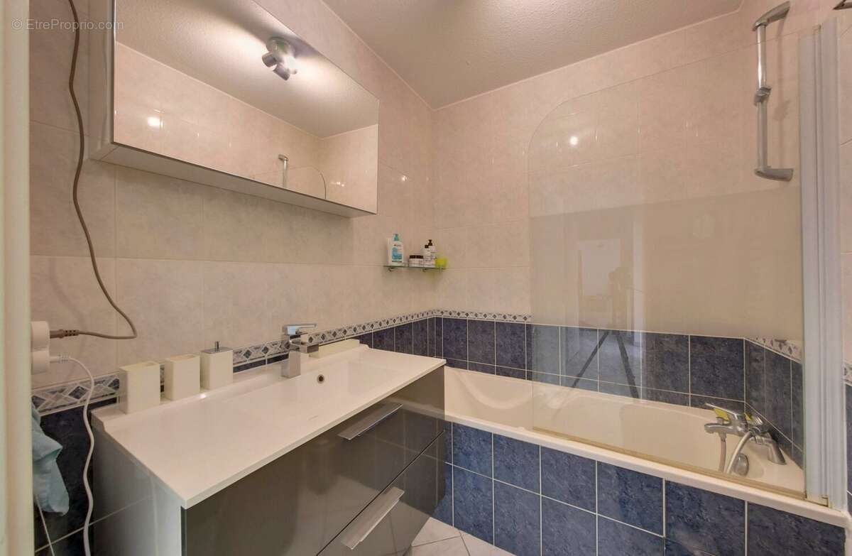 Appartement à SAINT-EGREVE