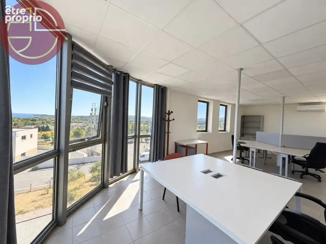 Commerce 1 620 m² à vendre à Narbonne (11100) - photo 4