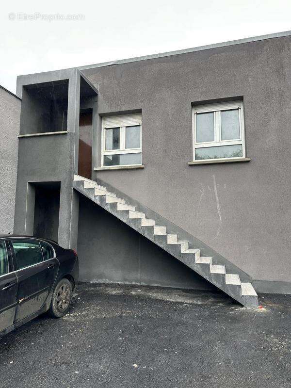 Commerce à GUILLERVAL