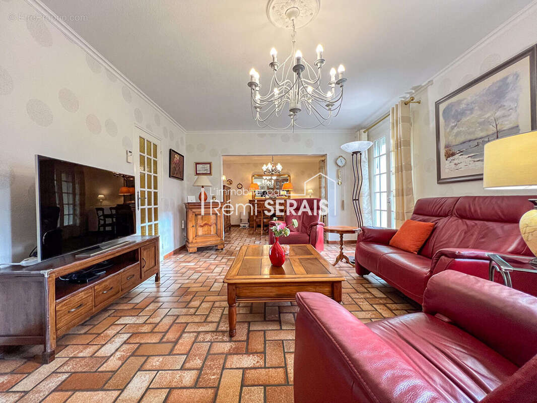 Maison à SAINT-GEORGES-DES-GROSEILLERS