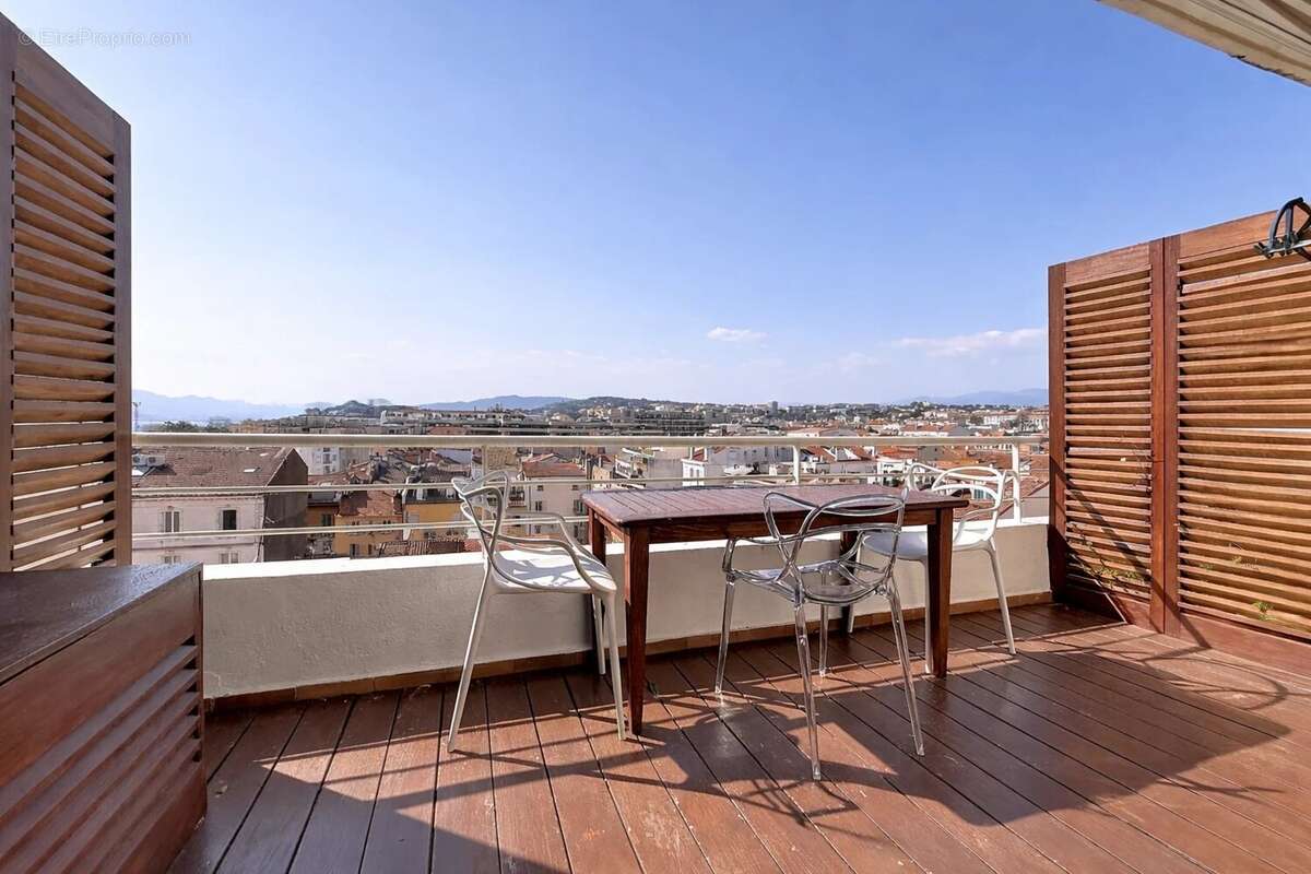 Appartement à CANNES