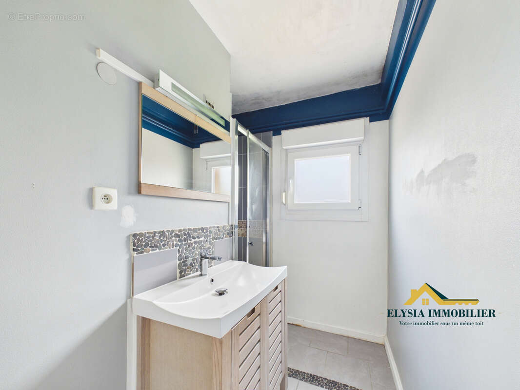 Appartement F2 47,56 m2 NANCY 54000 - photo 8