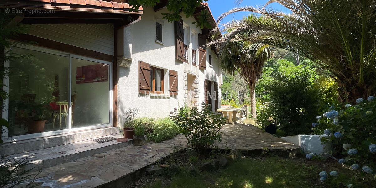 Maison à SAINT-MARTIN-DE-SEIGNANX