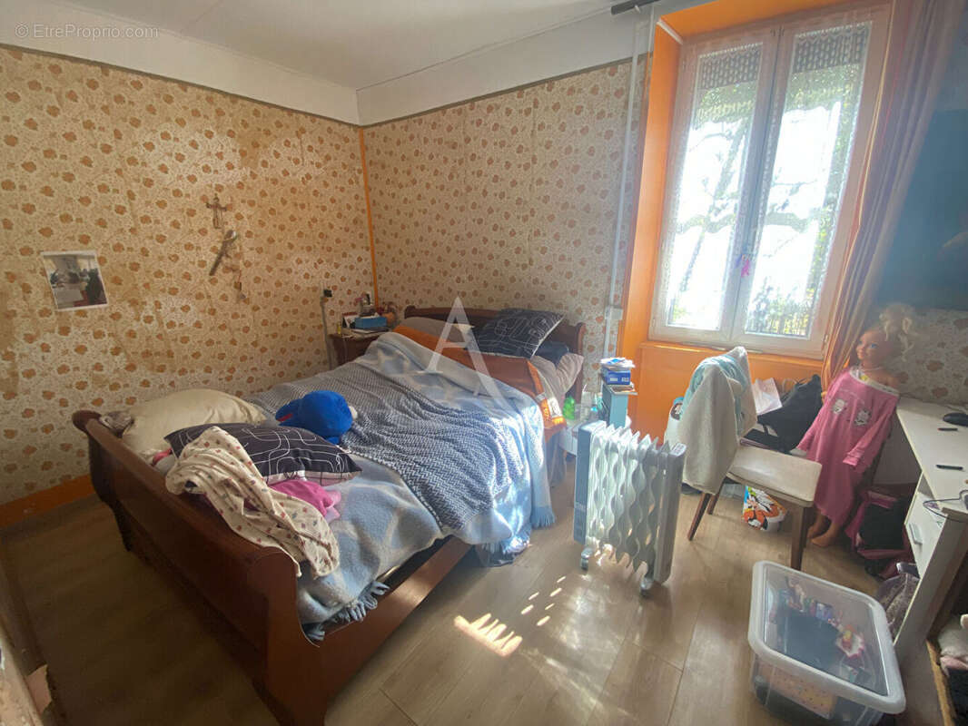 Maison à SAINT-MARTIN-LALANDE