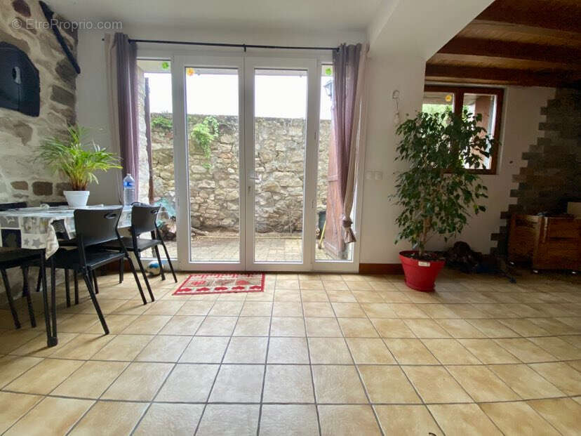 Maison à VILLERS-COTTERETS