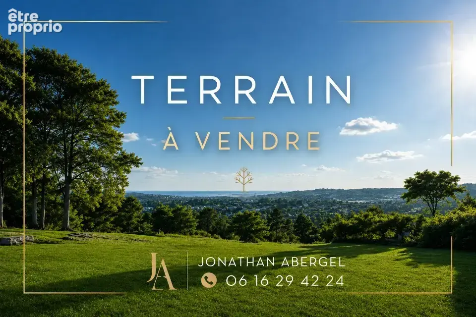 Terrain à VARENNES-JARCY