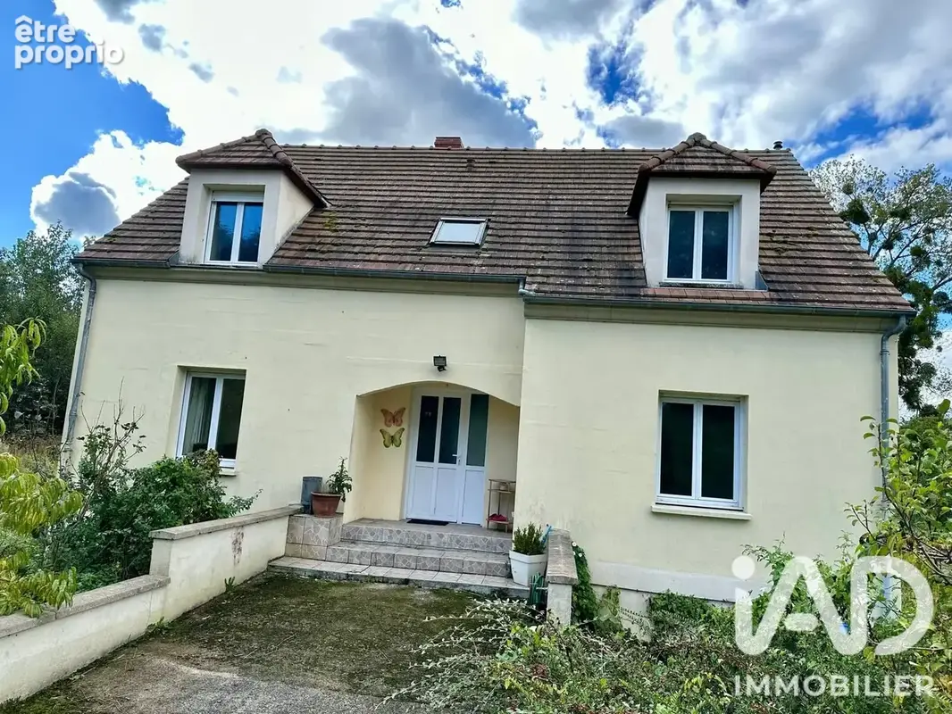 Photo 1 - Maison à VEZAPONIN