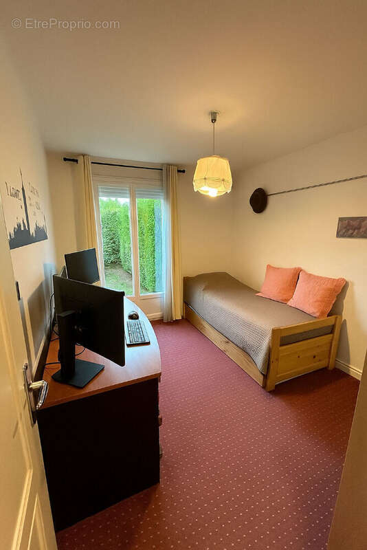 Appartement à LAMORLAYE