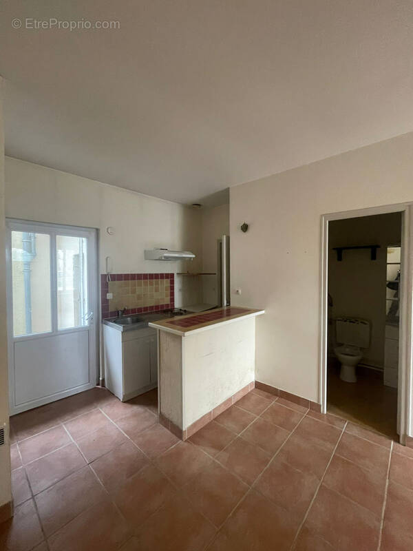 Appartement à SAINT-JEAN-DE-LA-RUELLE