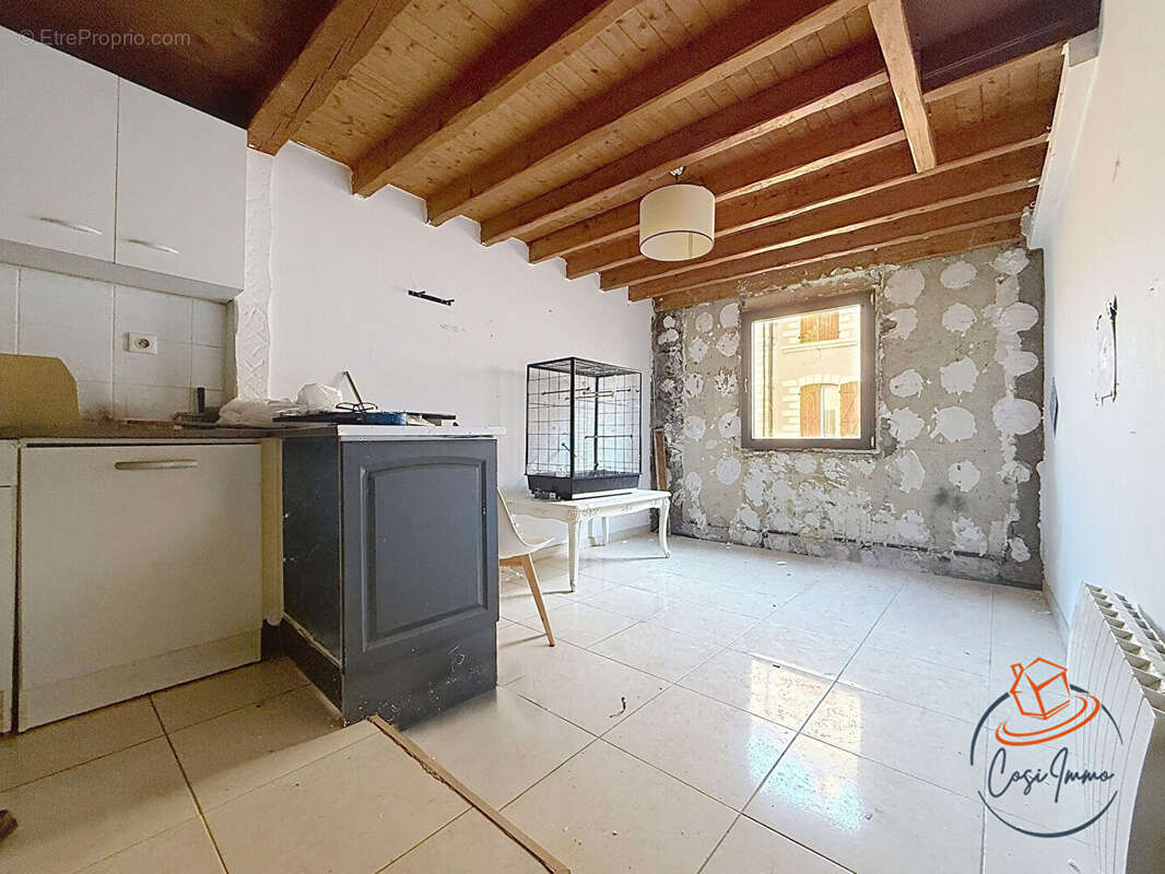 Maison à BELLEGARDE-SUR-VALSERINE