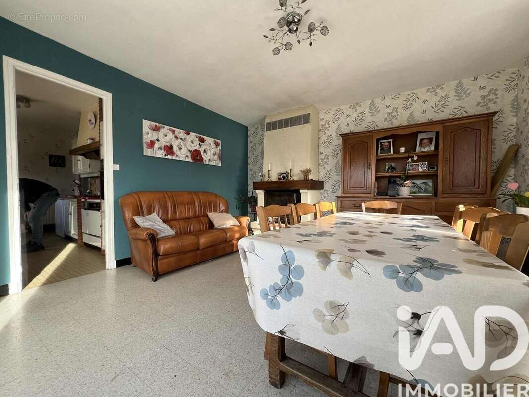 Photo 4 - Maison à LUCY