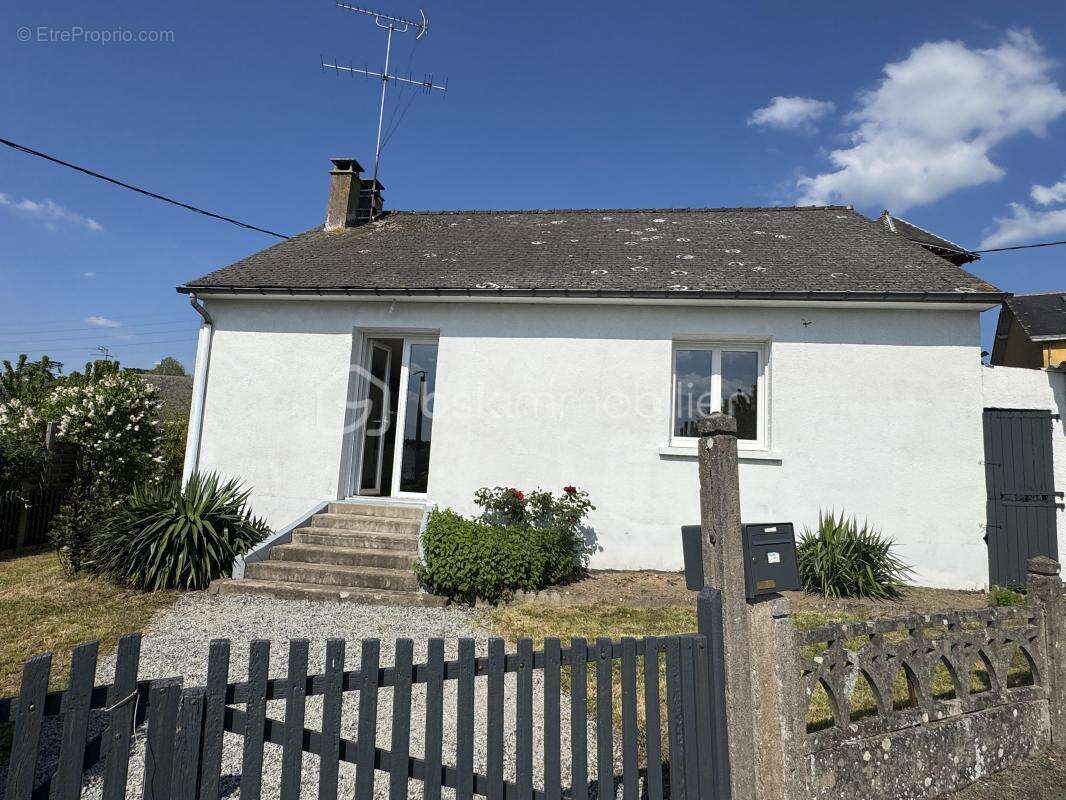 Maison à PORT-BRILLET