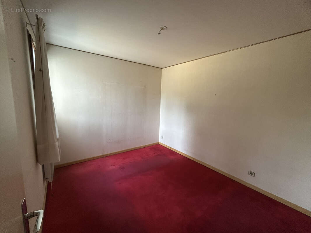 TOULOUSE NORD, proche métro, appartement type 4 en rez-de-chaussée dans résidence sécurisée ! - photo 10