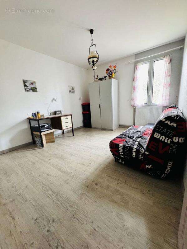 Maison à MEAUZAC