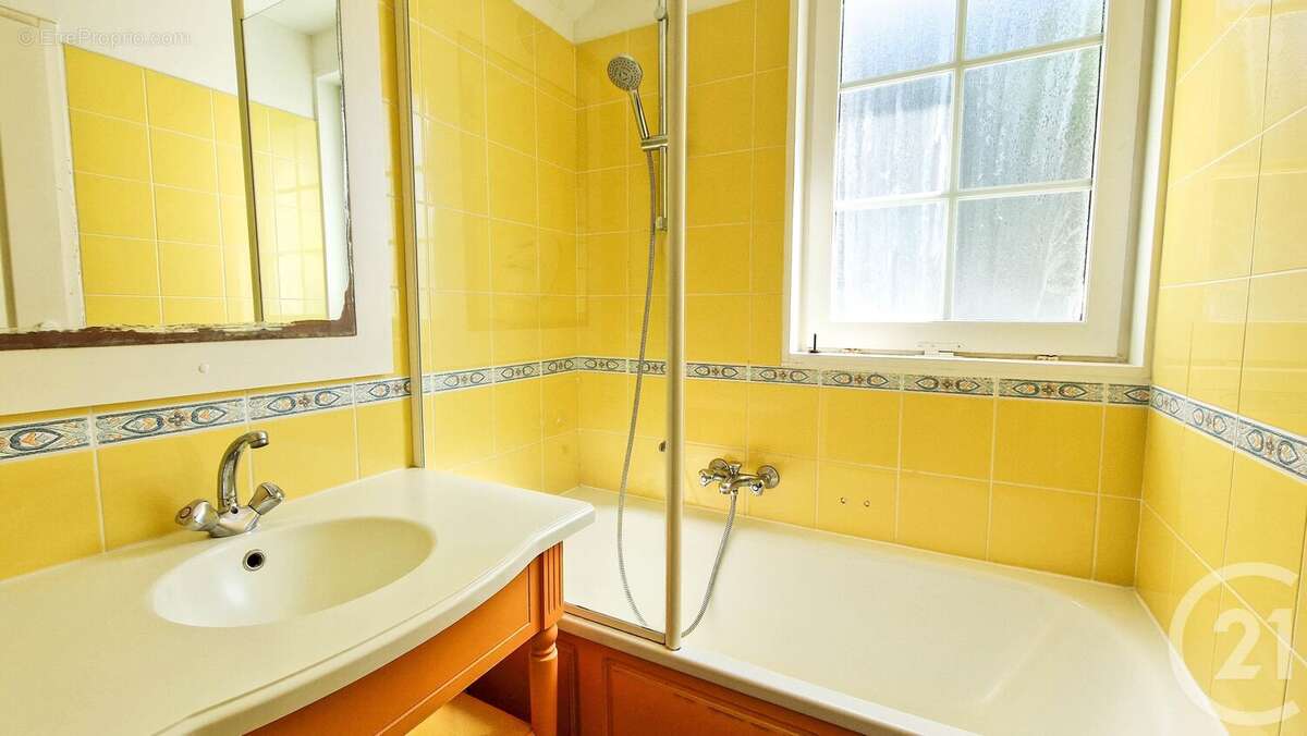 Maison à TALMONT-SAINT-HILAIRE