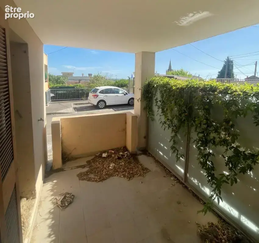 T2 63m² avec terrasse + box - photo 4