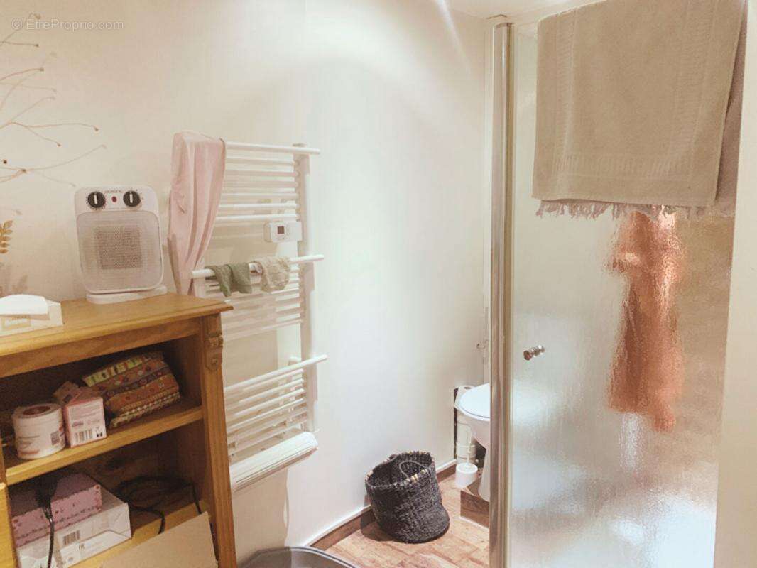 Appartement à LE LAUZET-UBAYE