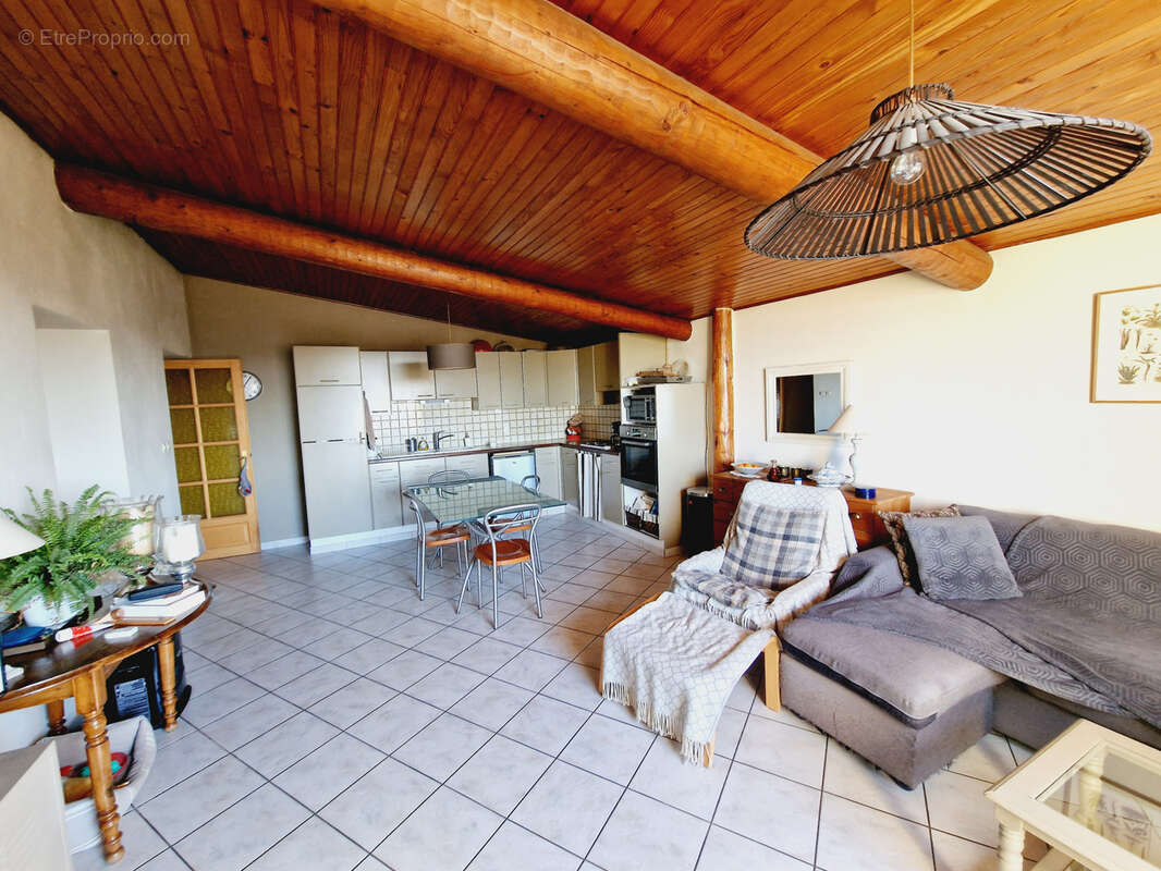 Maison à TAULIGNAN