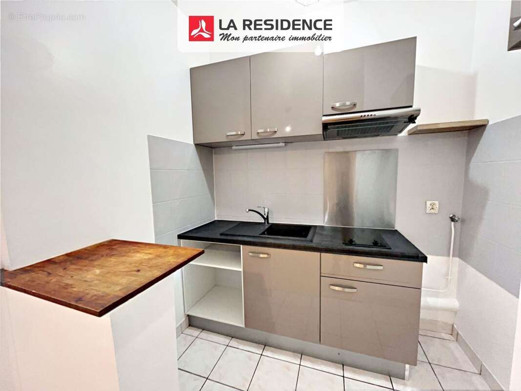 Appartement à PARIS-20E