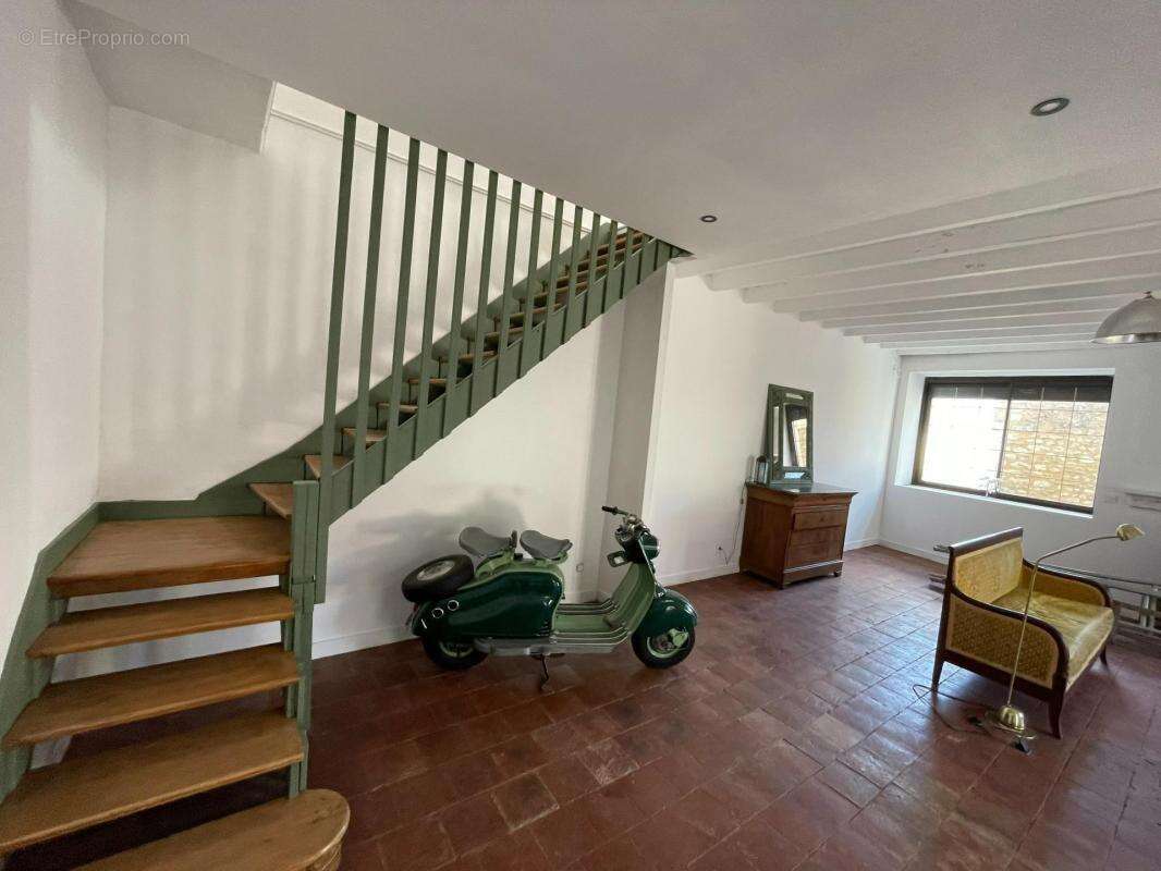 Maison à NOYEN-SUR-SARTHE