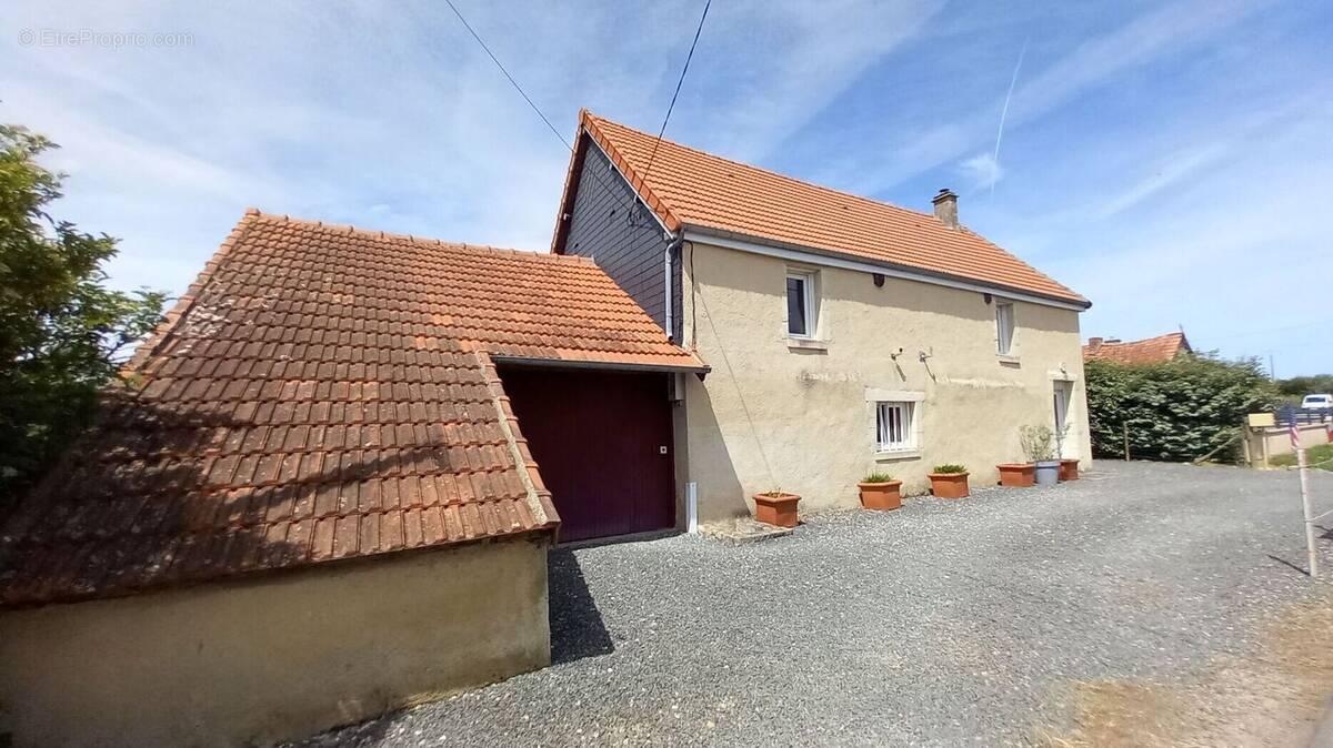 Maison à AUDOUVILLE-LA-HUBERT