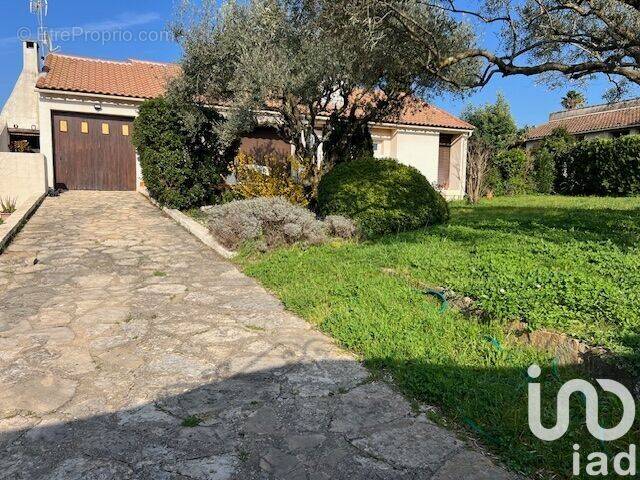 Photo 1 - Maison à CAISSARGUES