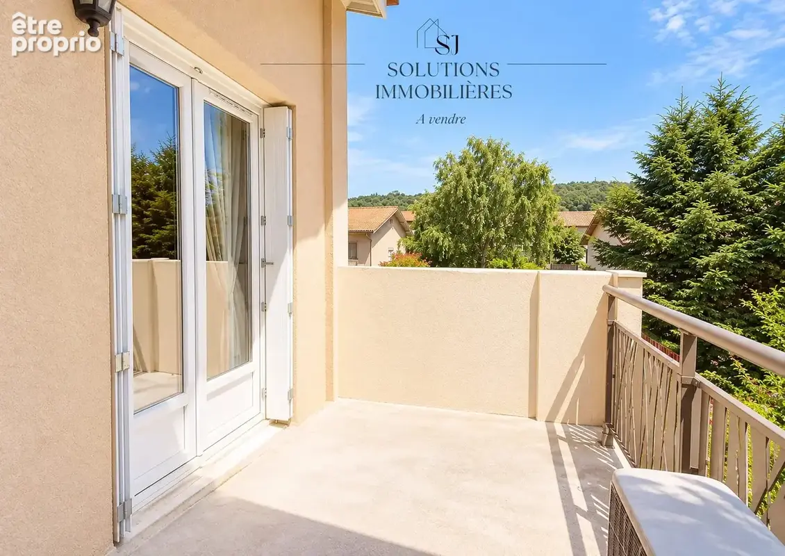 Appartement 5 pièces 107 m² à vendre à Saint-Clair-Du-Rhone (38370) - photo 2