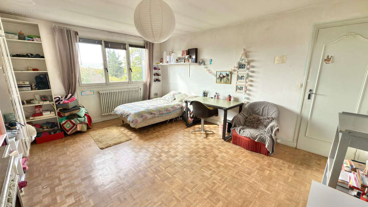 Maison à SAINT-GRATIEN