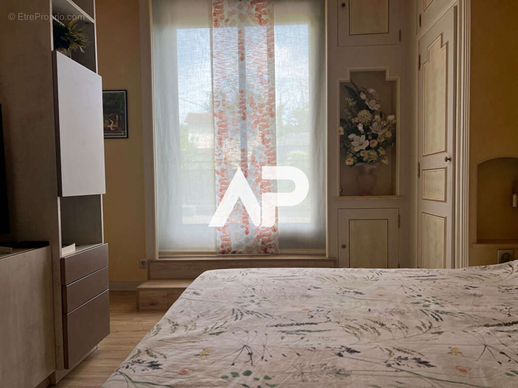 Maison à MONTMORENCY