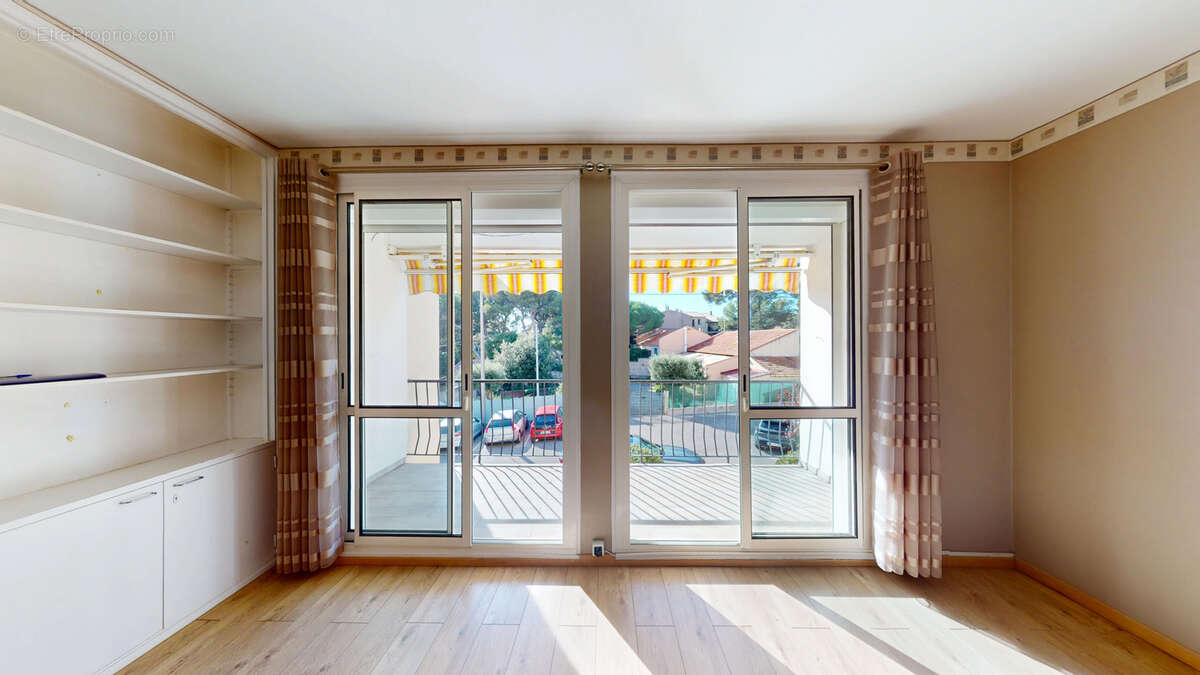 Appartement à SAUSSET-LES-PINS