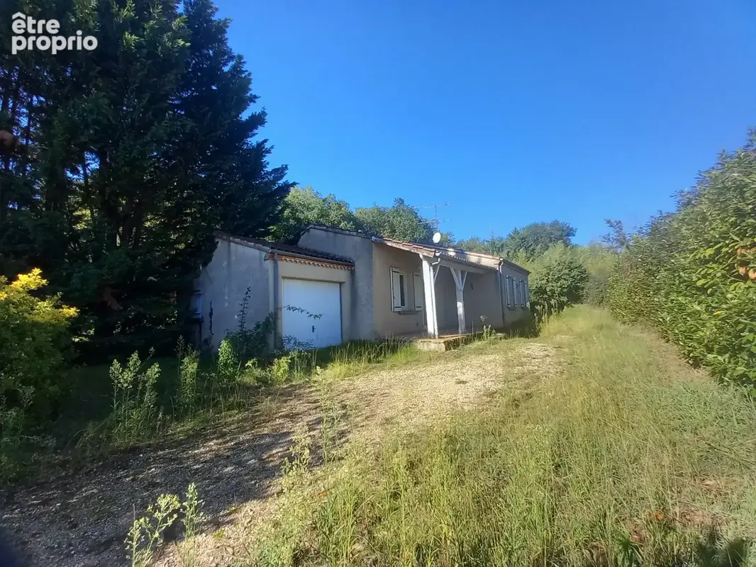 Maison de plain pied avec 20 garages - photo 2