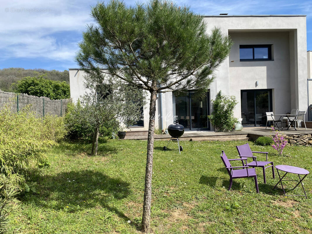 Maison à SAINT-DIDIER-AU-MONT-D'OR