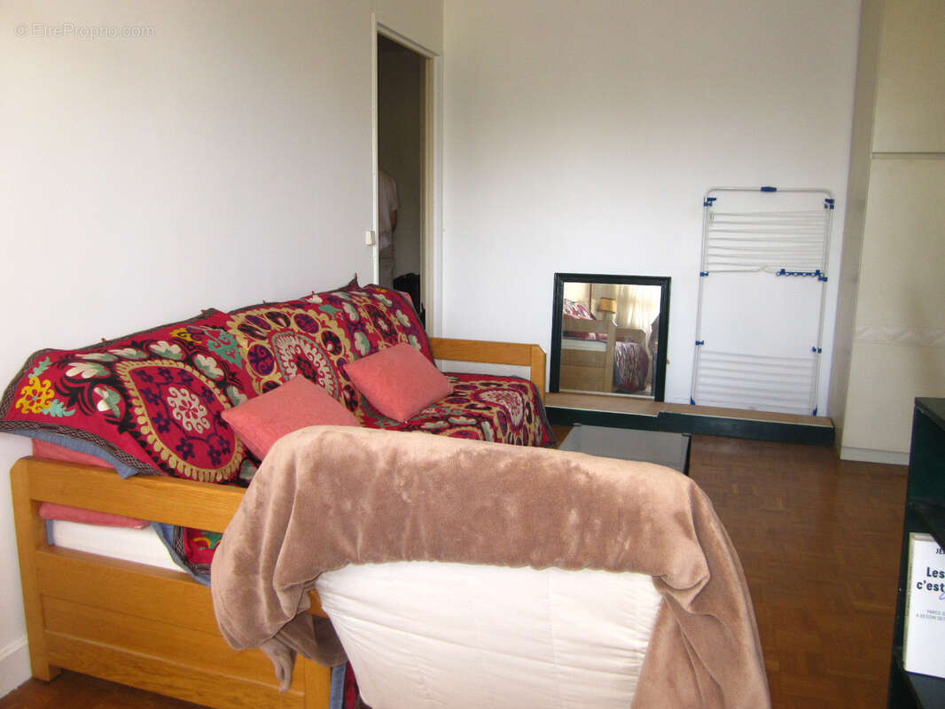 Appartement à PARIS-20E