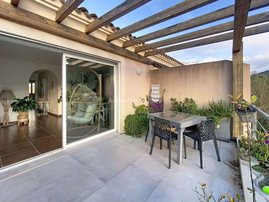 Appartement à CALENZANA