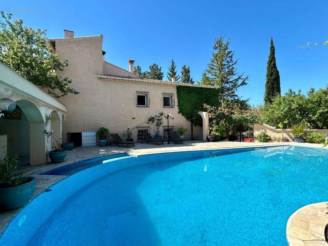 Maison à SAINT-MARCELLIN-LES-VAISON