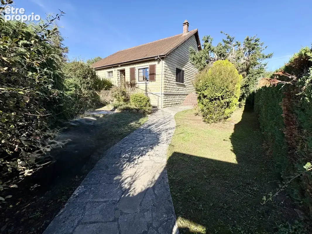 Maison avec fort potentiel après rénovation à Perthes - photo 1