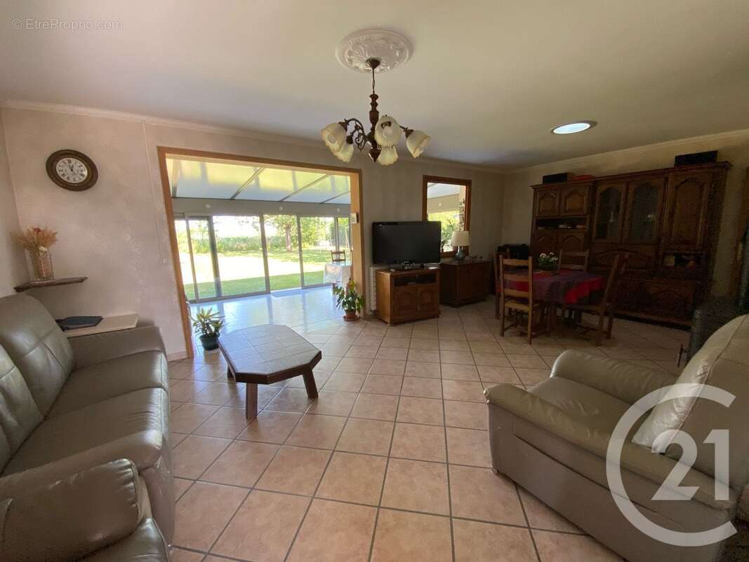 Maison à SAINT-PATHUS