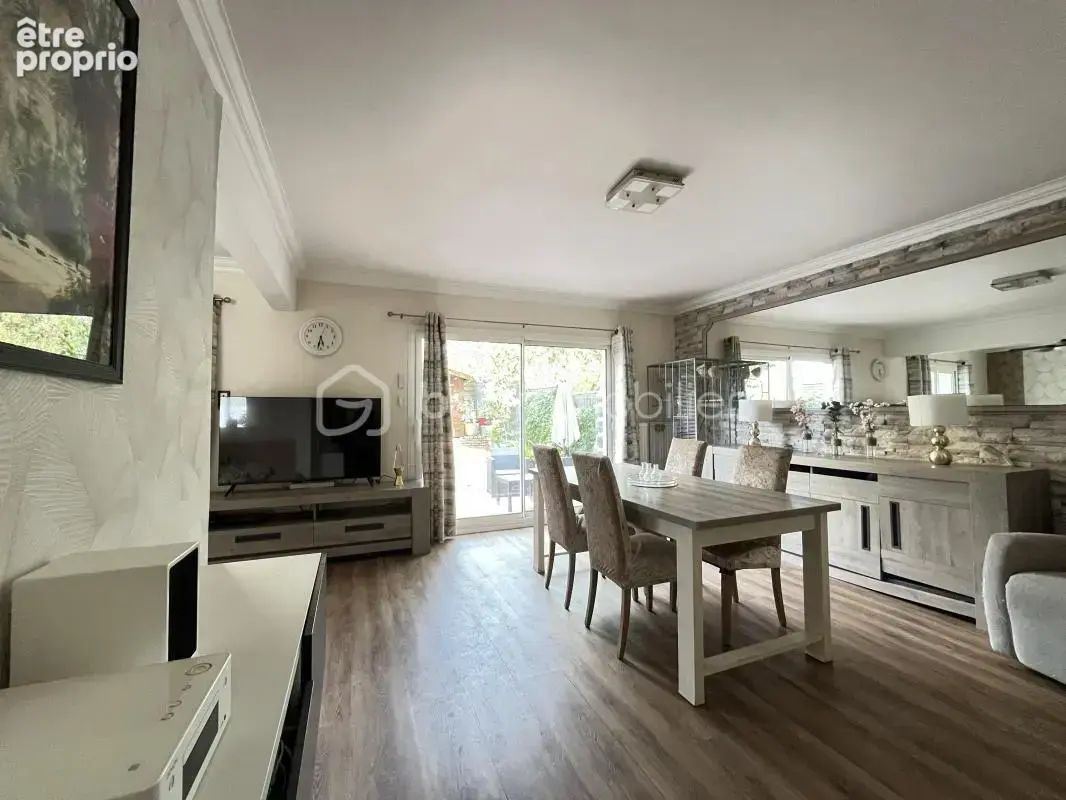 Maison familiale 108 m² – 3 chambres + bureau – Jardin – 2 garages - photo 2
