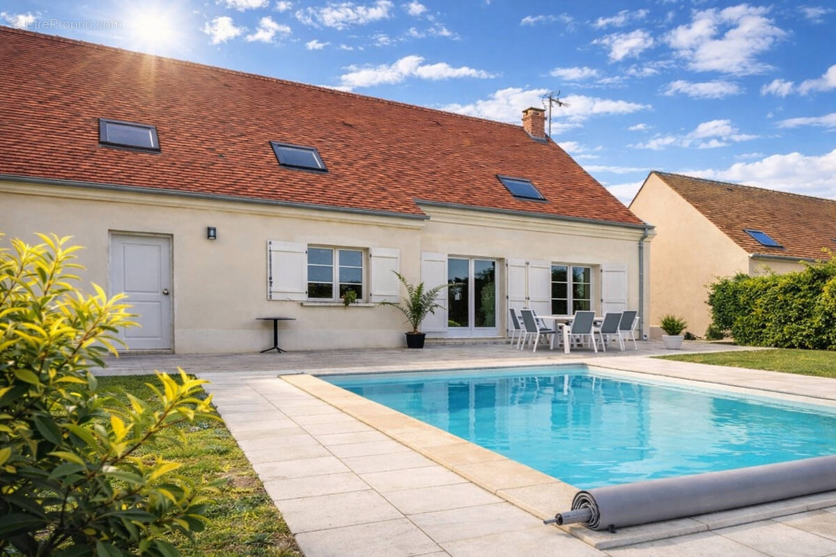 Maison à ORRY-LA-VILLE