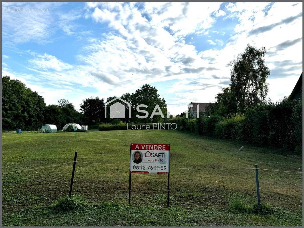 Photo 1 - Terrain à PONTFAVERGER-MORONVILLIERS