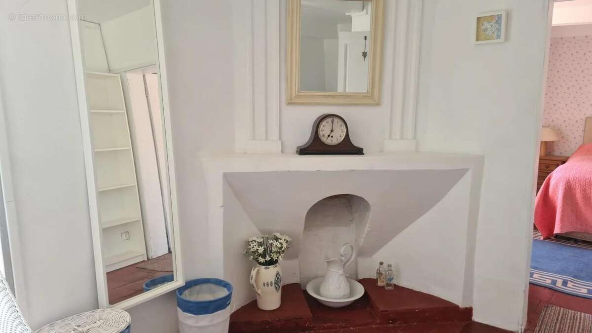 Maison à CABREROLLES