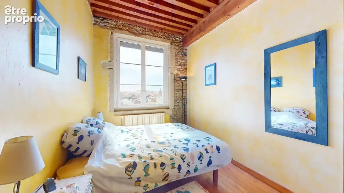 Cœur Croix-Rousse – Dernier étage – Appartement canut de charme - photo 8