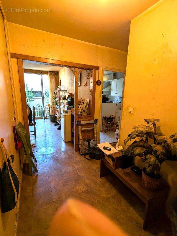 Appartement Secteur Pommery /crayeres - photo 4
