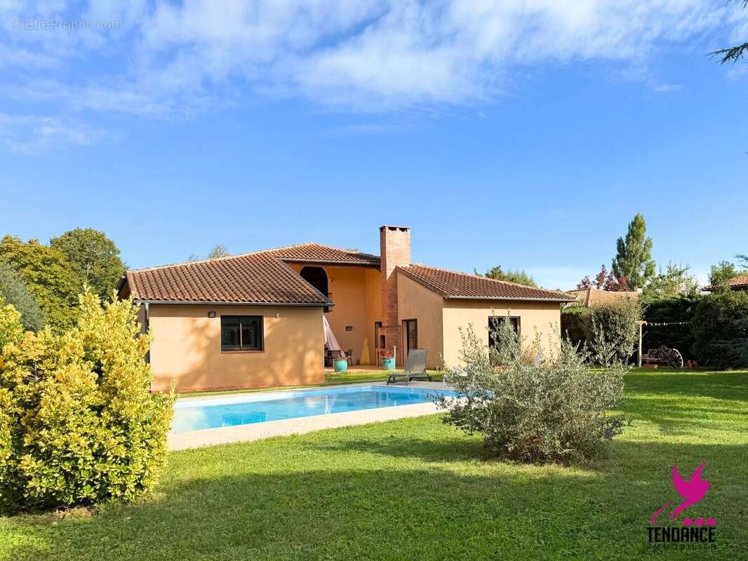 Maison à AUCAMVILLE