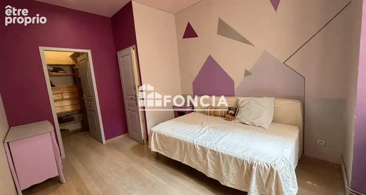 T3 de 74m² – Rue du Professeur Grignard (Quartier des Facultés) - photo 4
