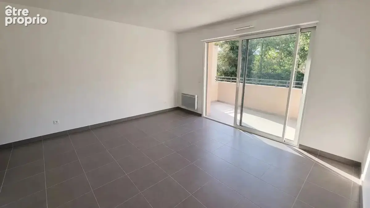 Appartement à GREASQUE