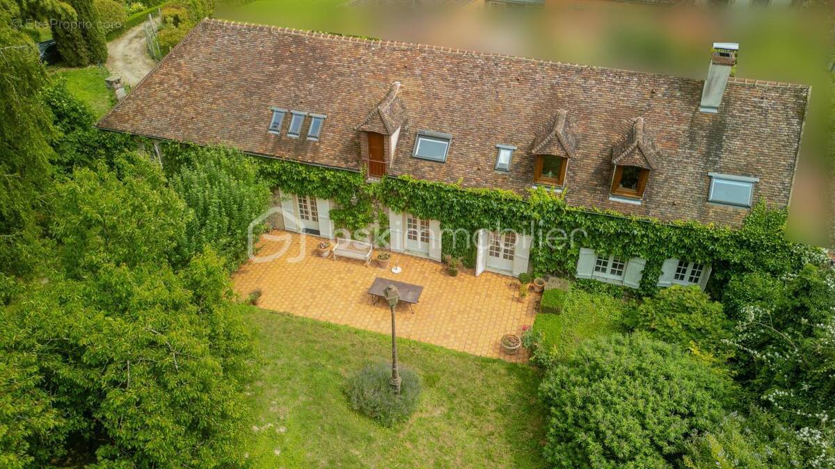 Maison à MAILLOT